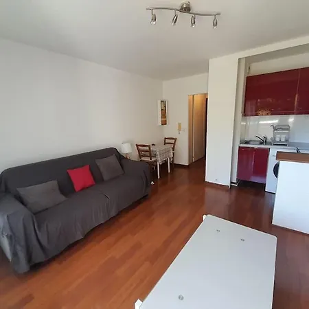Spacieux Proche Terrasse Clim Parking Apartment